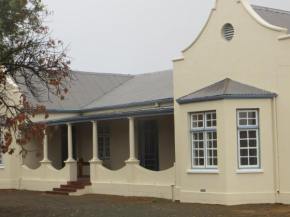 Roode Bloem Farm House